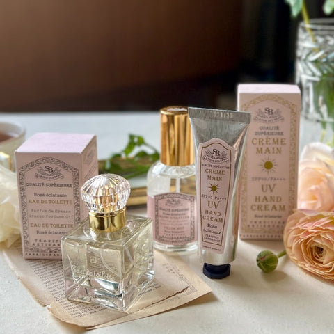 オードトワレ 30ml ローズ エクラタントゥ – SENTSURU