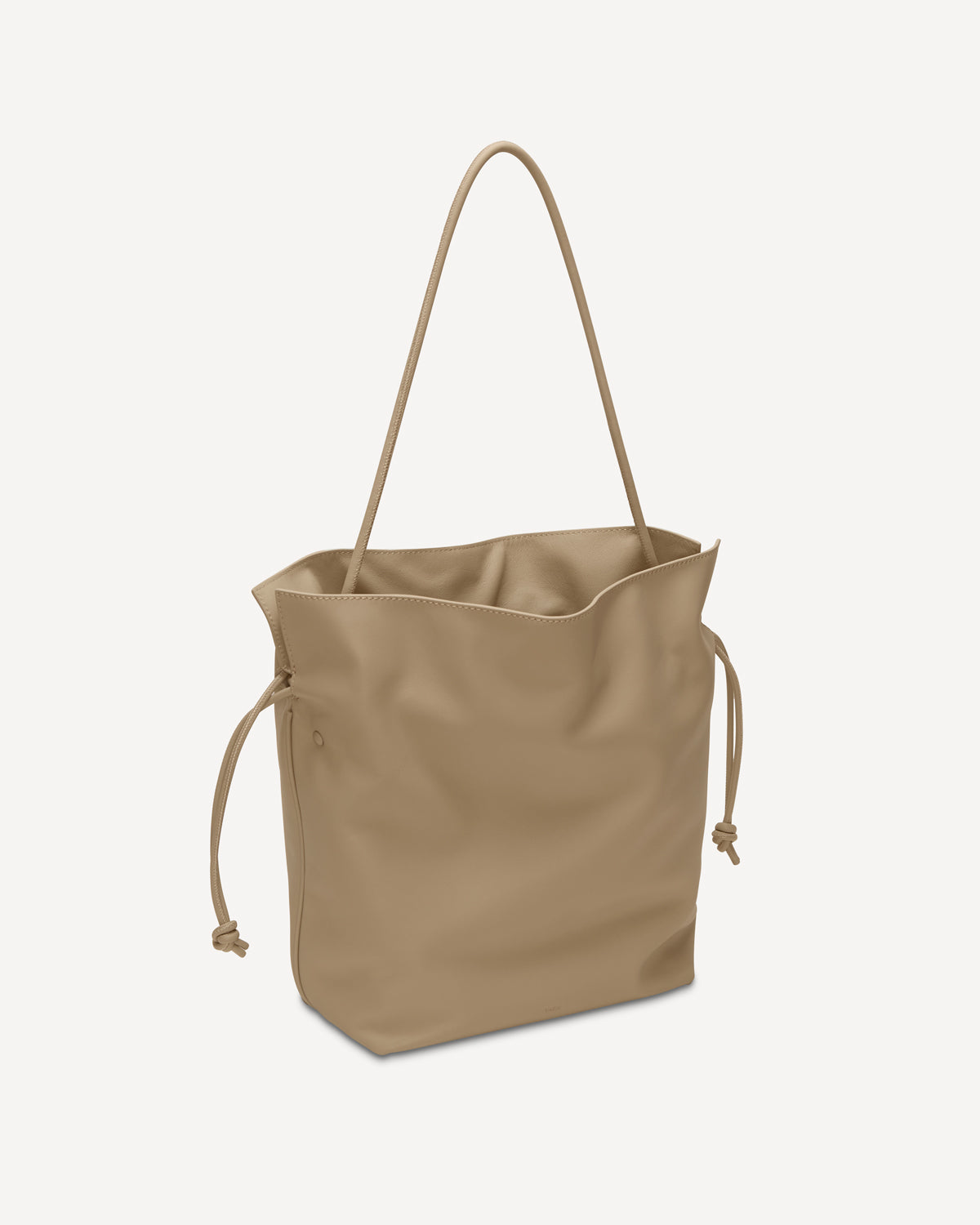 BASK MINI, ぺブル – VASIC ヴァジック日本公式サイト