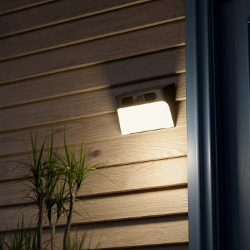 All-in-One Solar Wall Light & Camera with 1080P Vision - eufy Canada