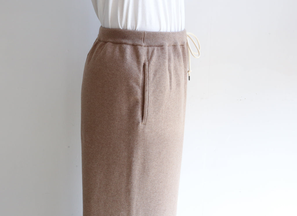 walenode Cotton cashmere stretch Deep V-neck sweater & Straight