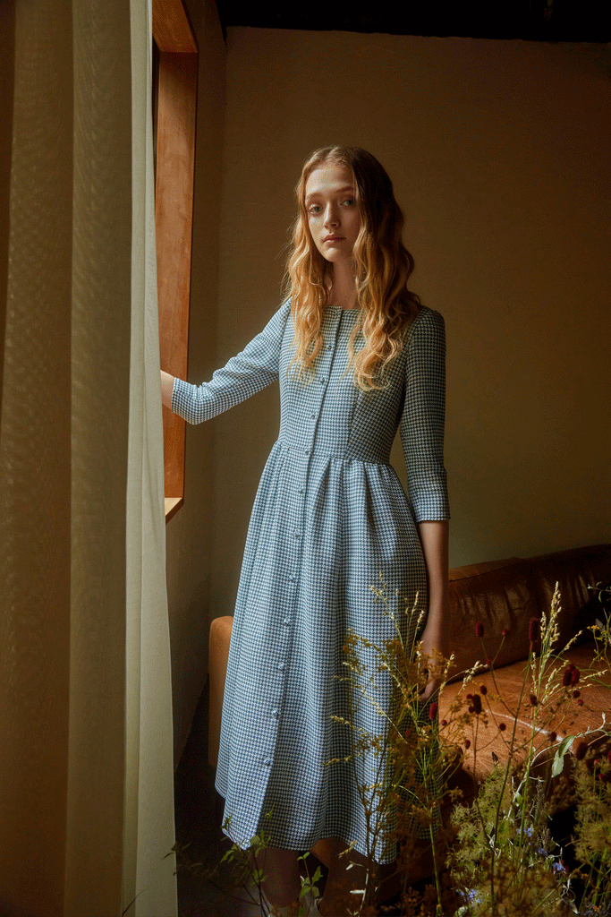 Alluring Beauty – TOCCA OFFICIAL SITE