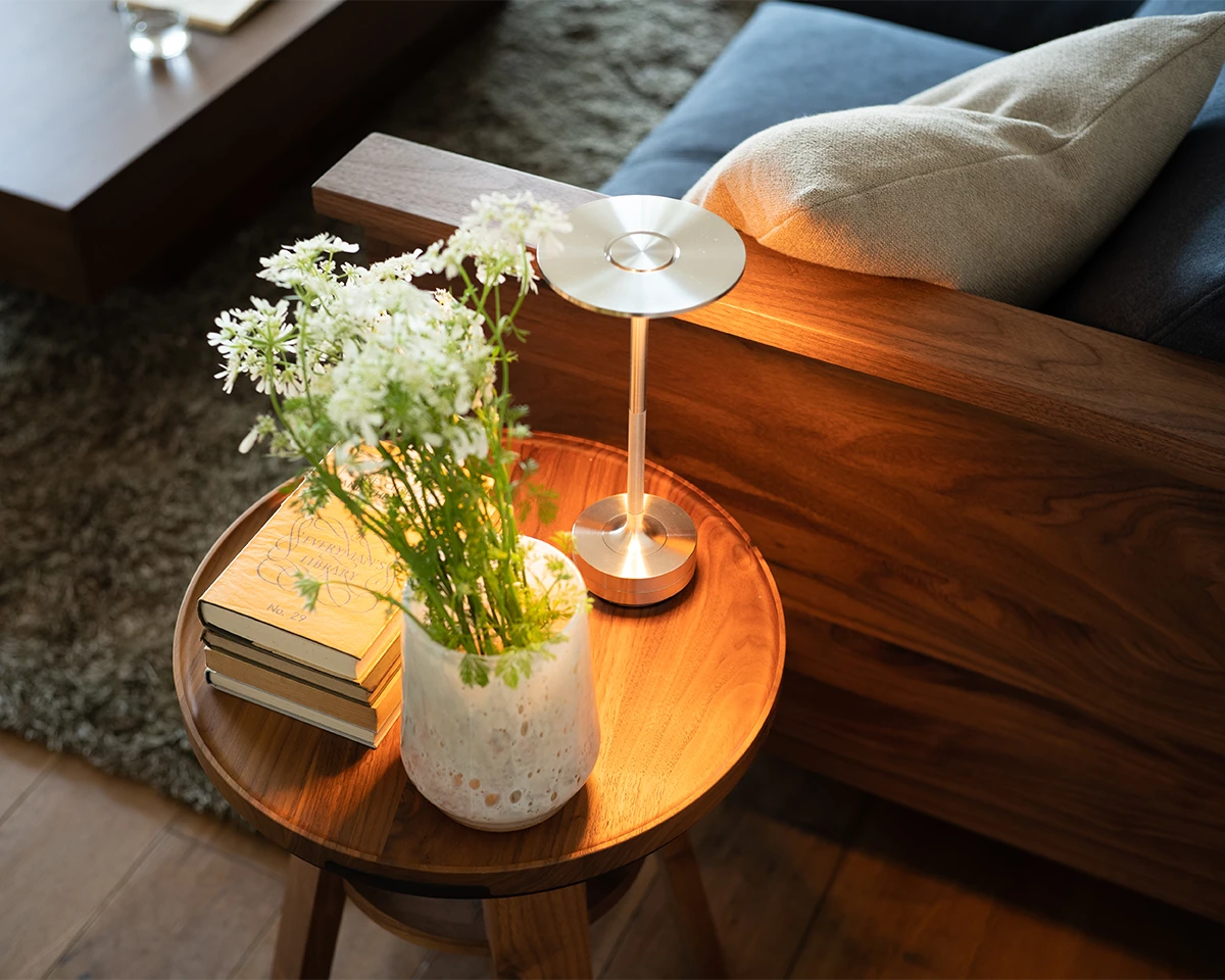 ベルギー生まれのフラワーベースブランド 