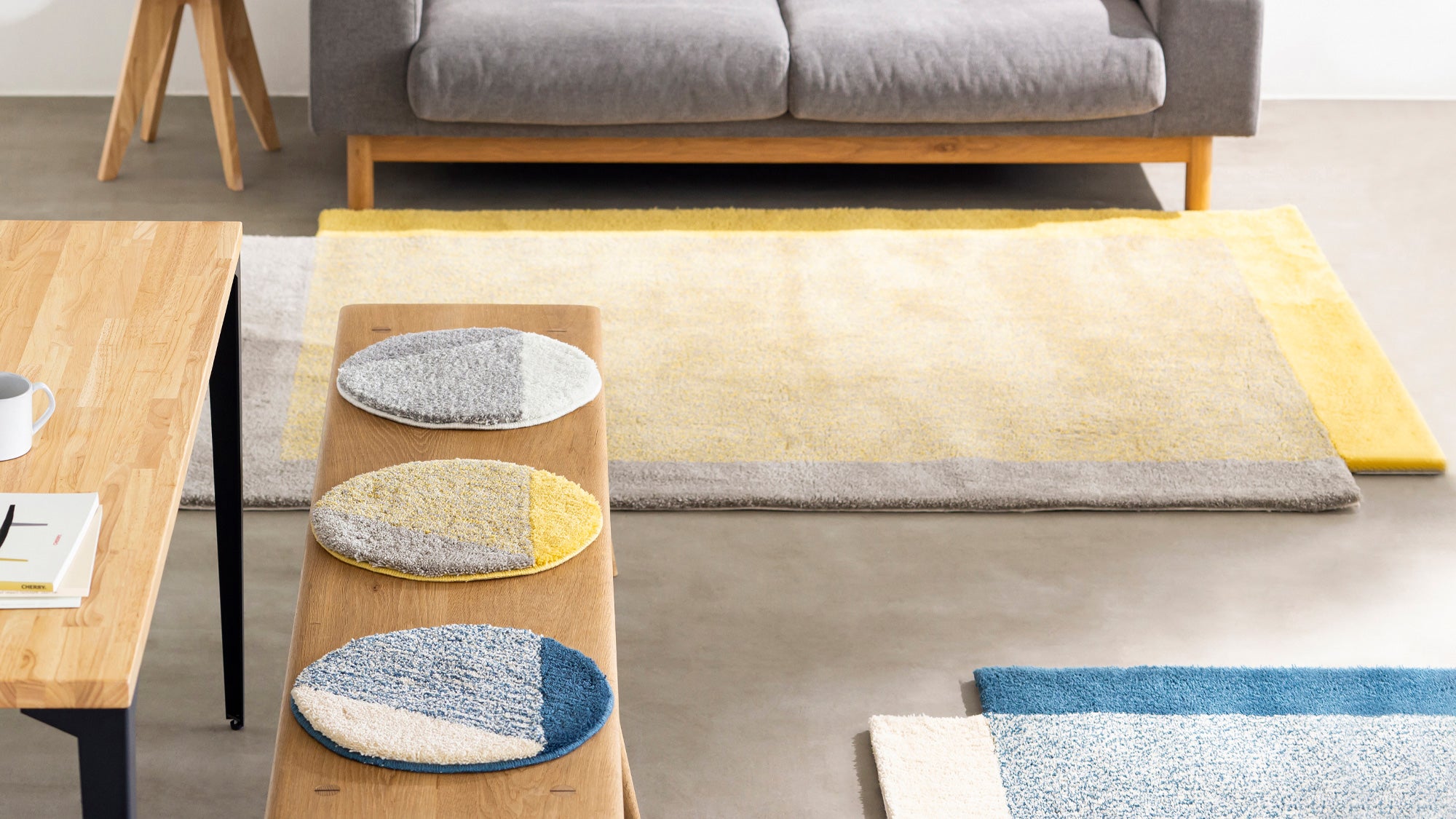 伝統を未来へつなぐ コラボレーションラグ – KANADEMONO