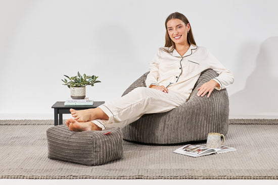 LoungePug 【ビーズクッションチェア】快適すぎて動きたくなくなる