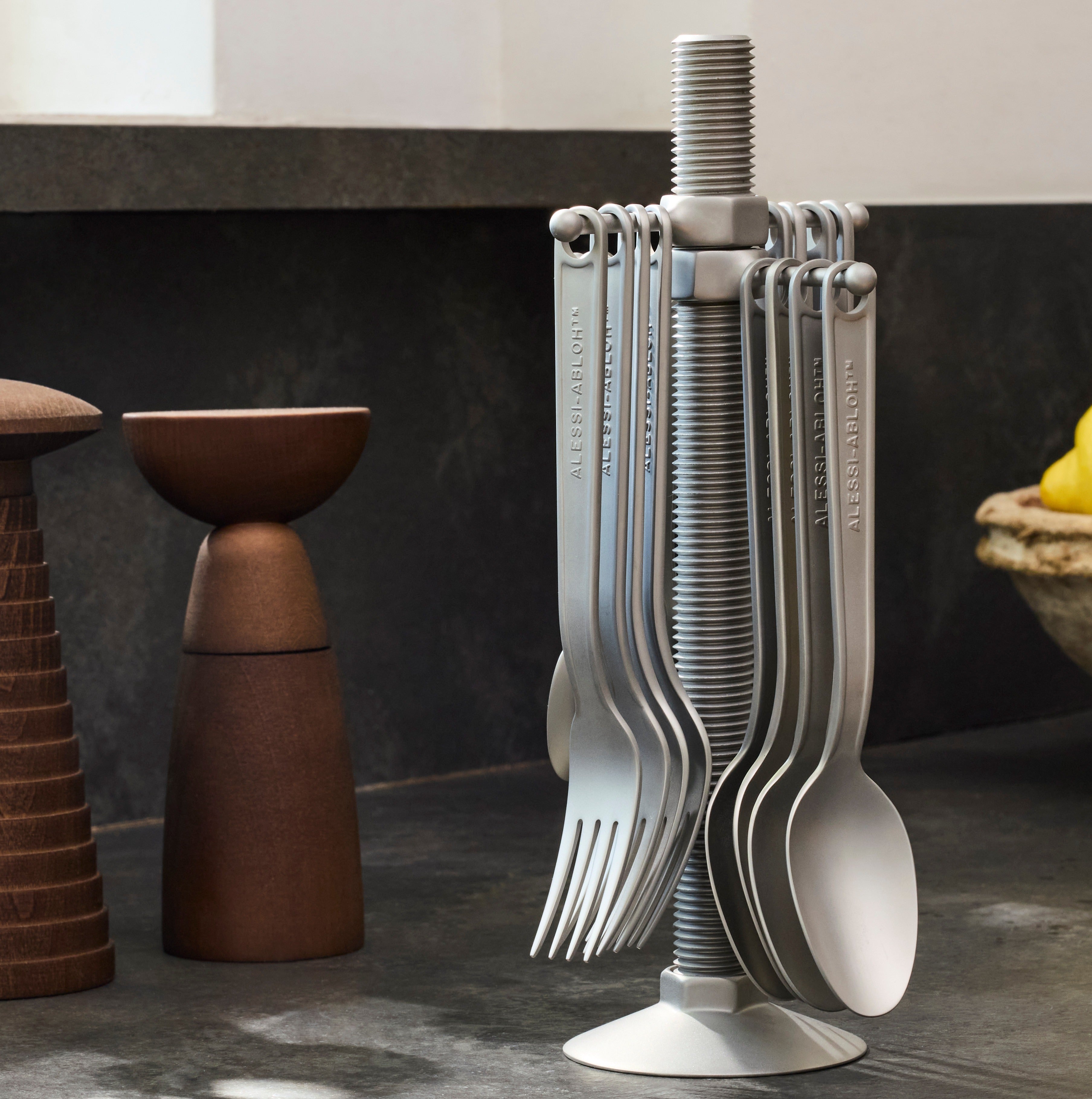 Girotondo: Paper napkin holder by King-Kong | Alessi