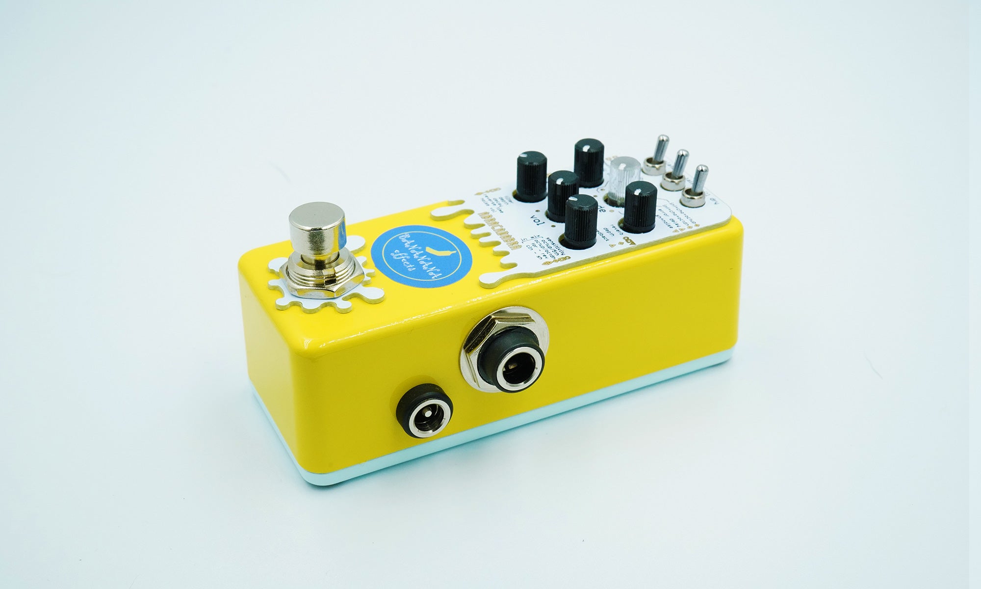 ABRACADABRA Shimmer reverb pedal