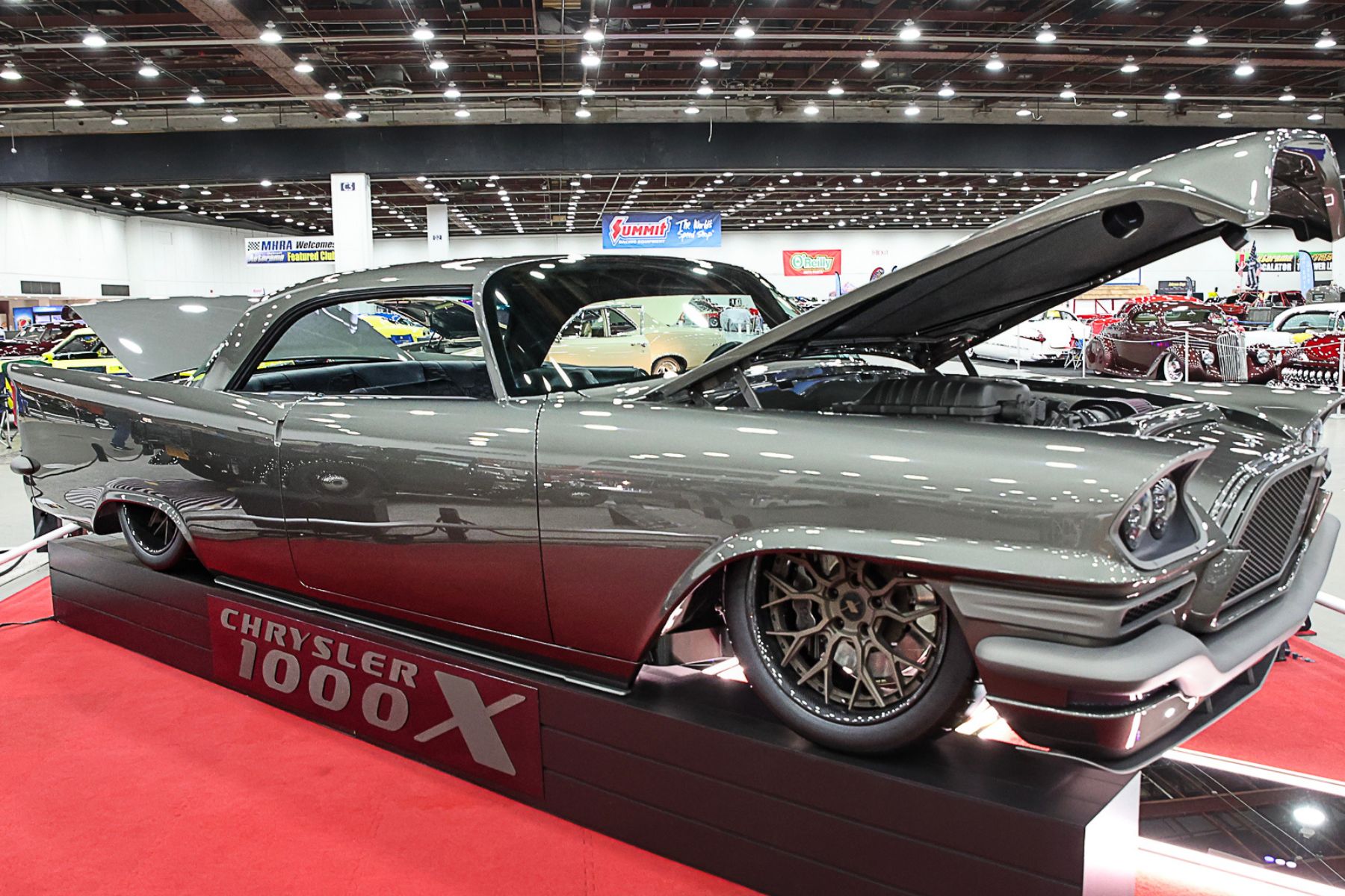 A Reimagined 1959 Chrysler 300E: Hellcat-Powered Elegance