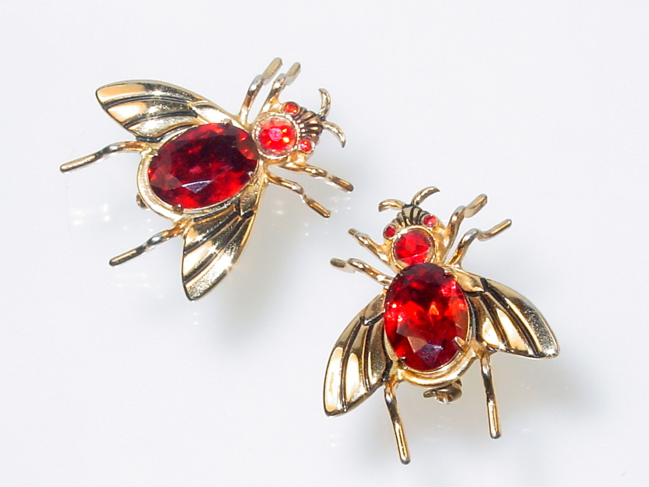 1940s Coro Pegasus Red Fly Bees Brooch Pair