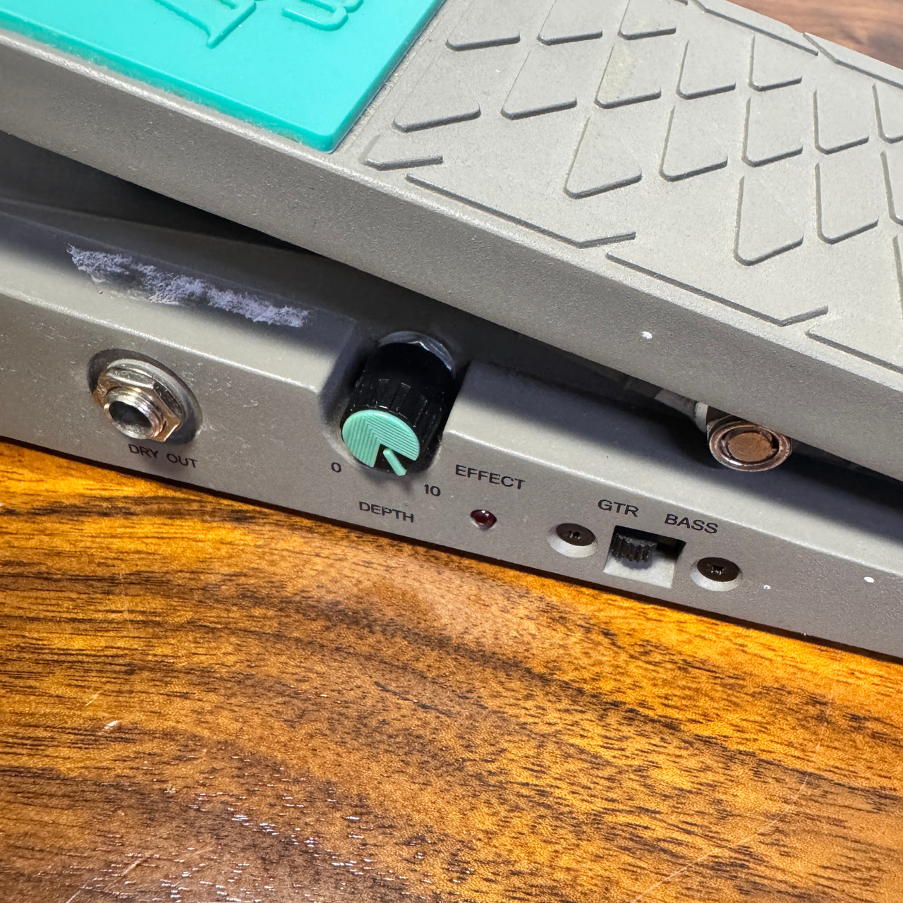 Ibanez WH10 V2 Wah Pedal Tone Loc Series