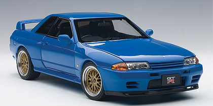 1/18 AUTOart NISSAN SKYLINE GT-R GTR (R32) V-SPEC II TUNED VERSION