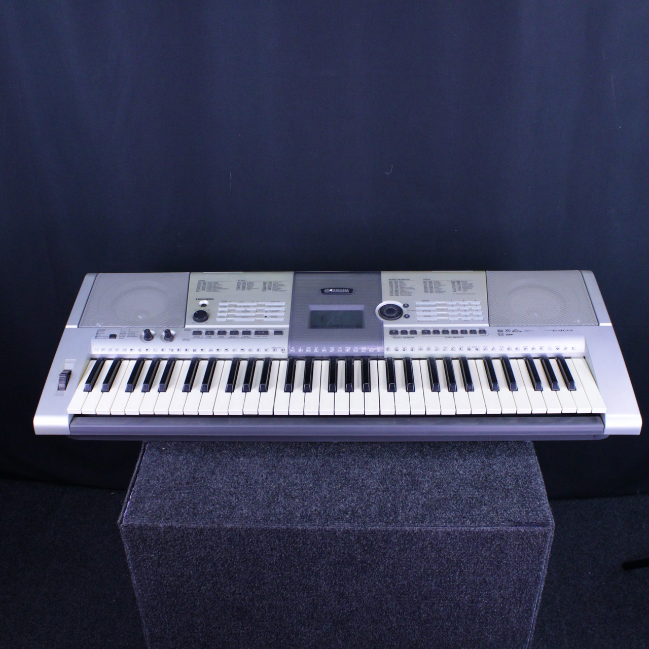 Used Yamaha PSR E403 KEYBOARD W/PWR 61-Key Keyboard 61-Key