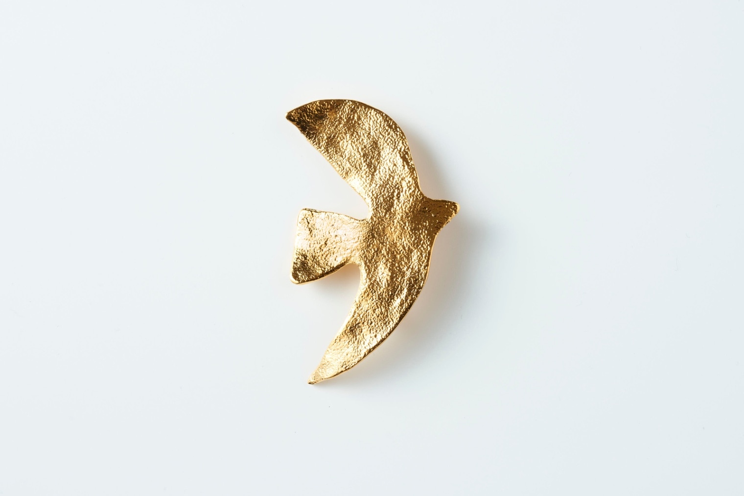 ラ・コロンブ(鳩) ブローチ ゴールド M