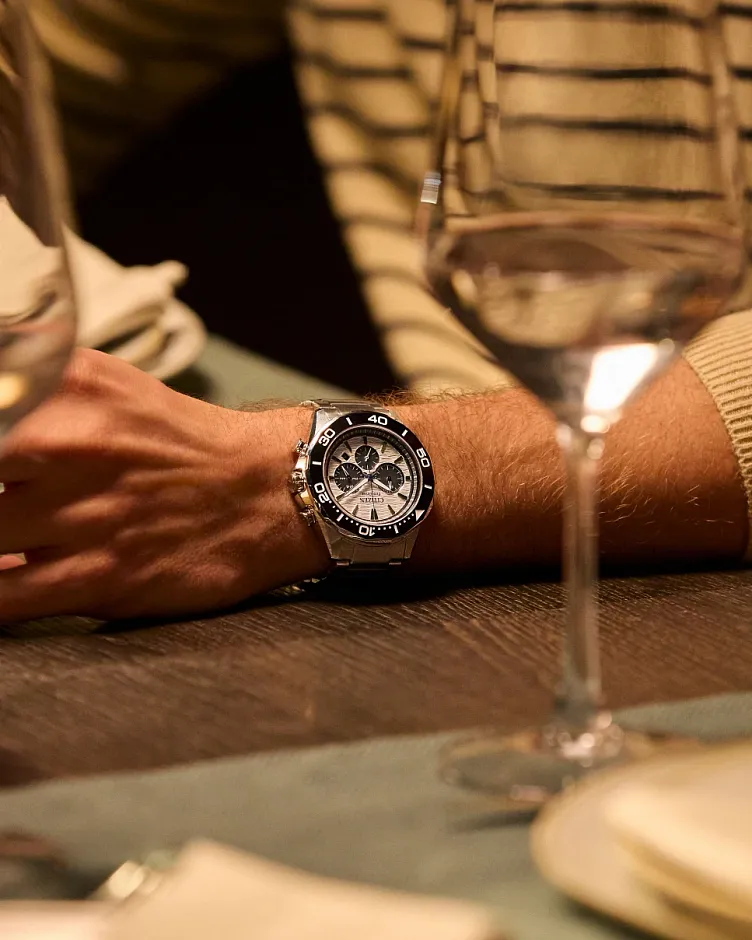 Endeavor Chrono White Dial Stainless Steel Bracelet CA4730-59A