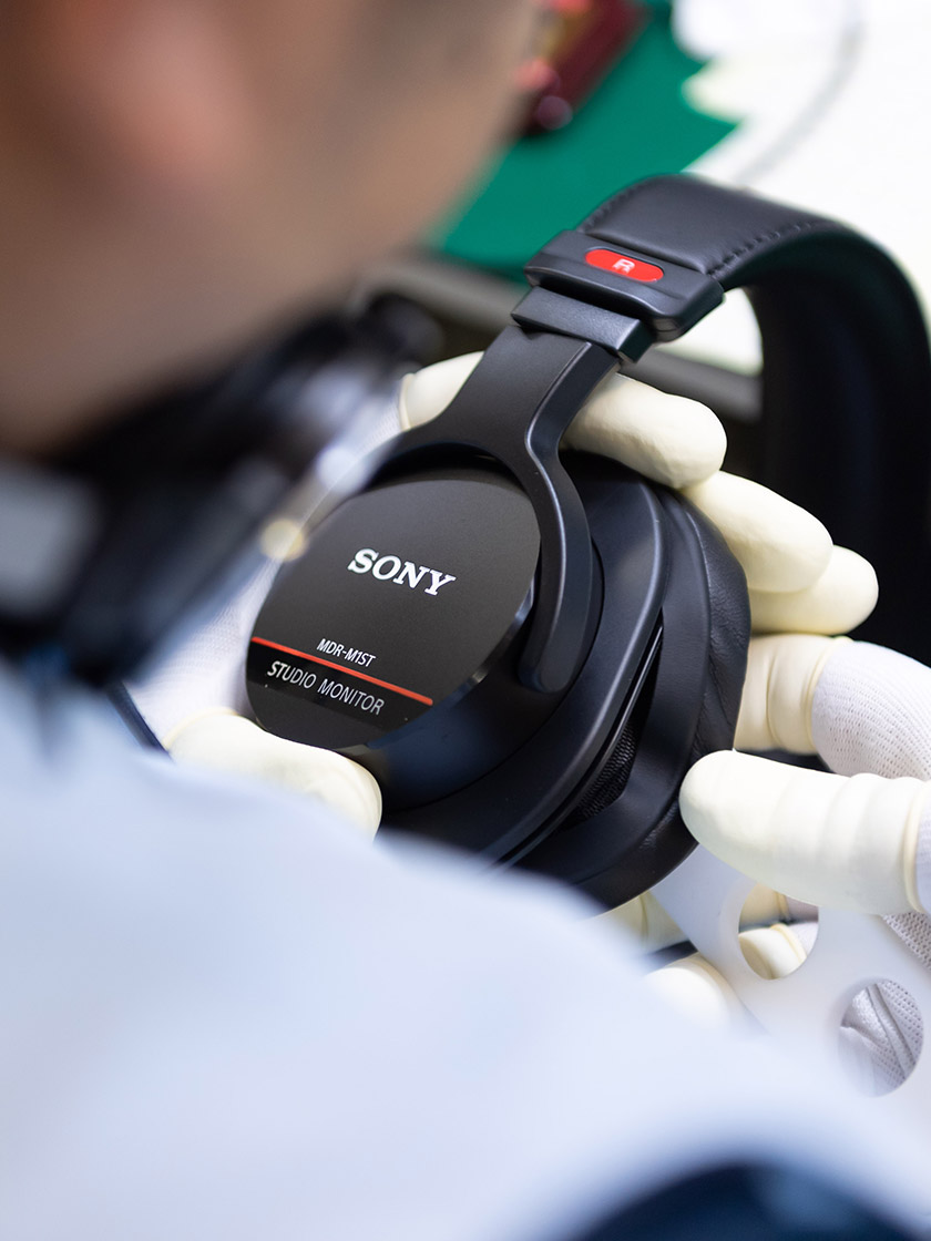 モニターヘッドホン『MDR-M1ST』の製造工場に行って気付いたいろいろな
