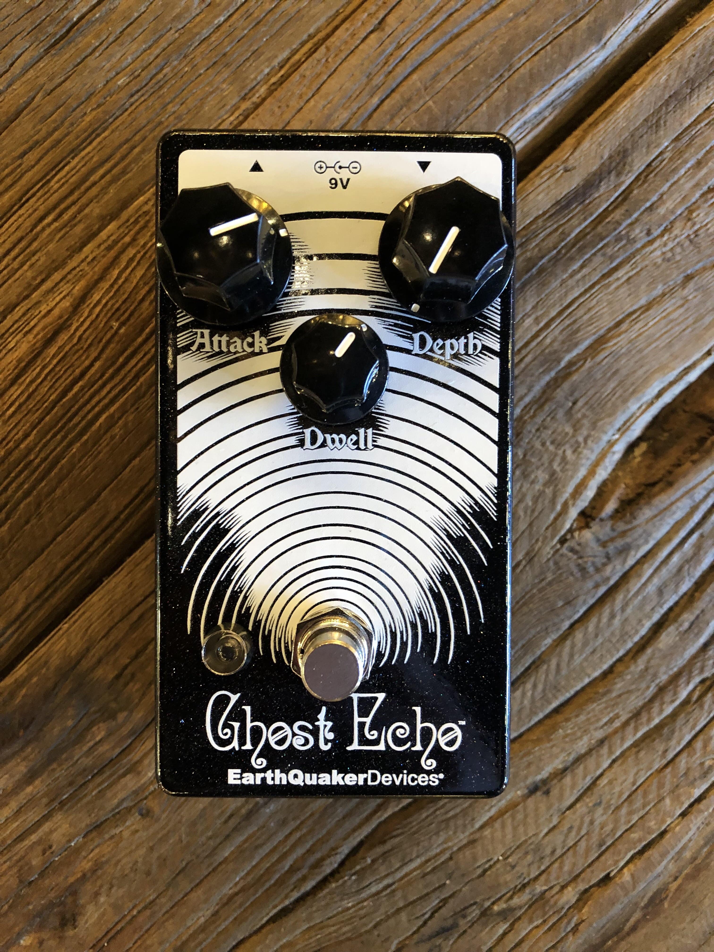 Earthquaker Devices Ghost Echo Vintage Reverb – Danville Music
