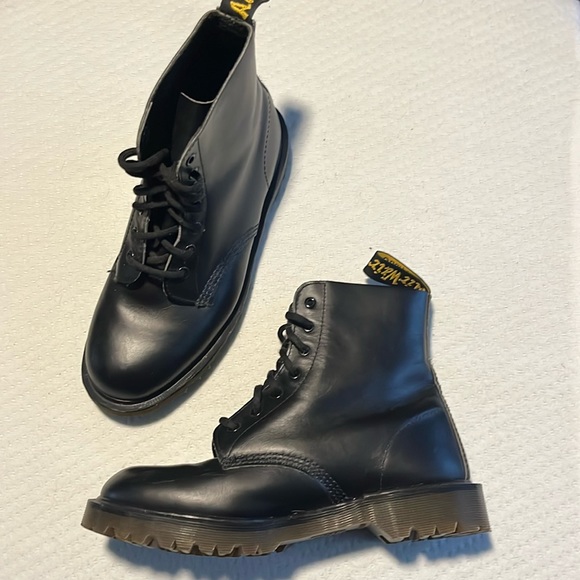 Dr. Martens | Shoes | Dr Martens Mie Rare 7 Hole Fh 8248 Vintage