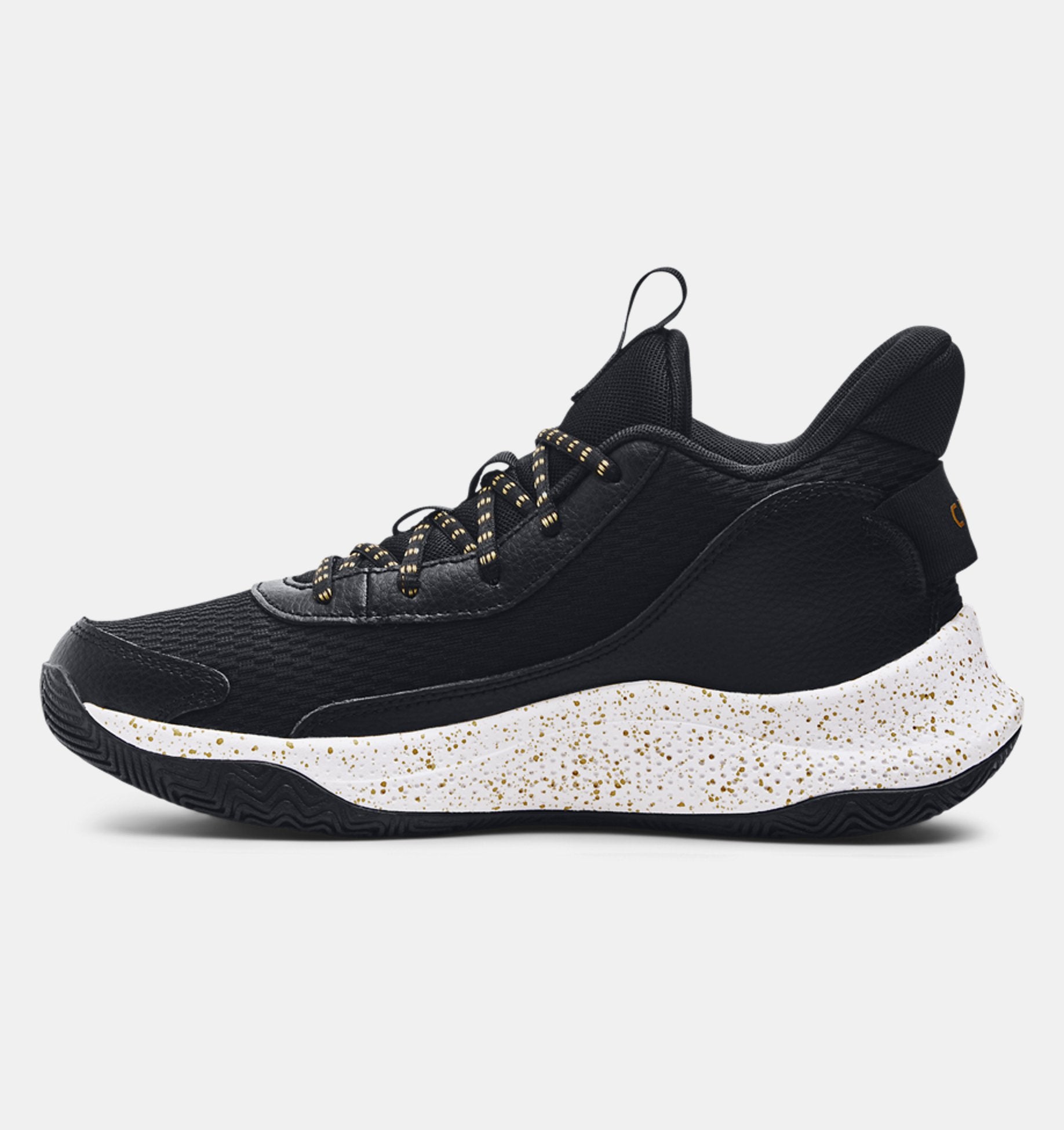 Under Armour Unisex Curry 3Z7 Basketball Shoes – Ernie's Sports