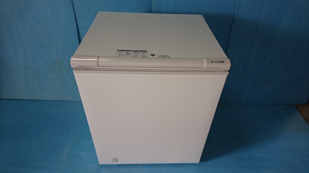 冷凍ストッカー サンデン SH-220X | H-398 | 稲尾レントオール