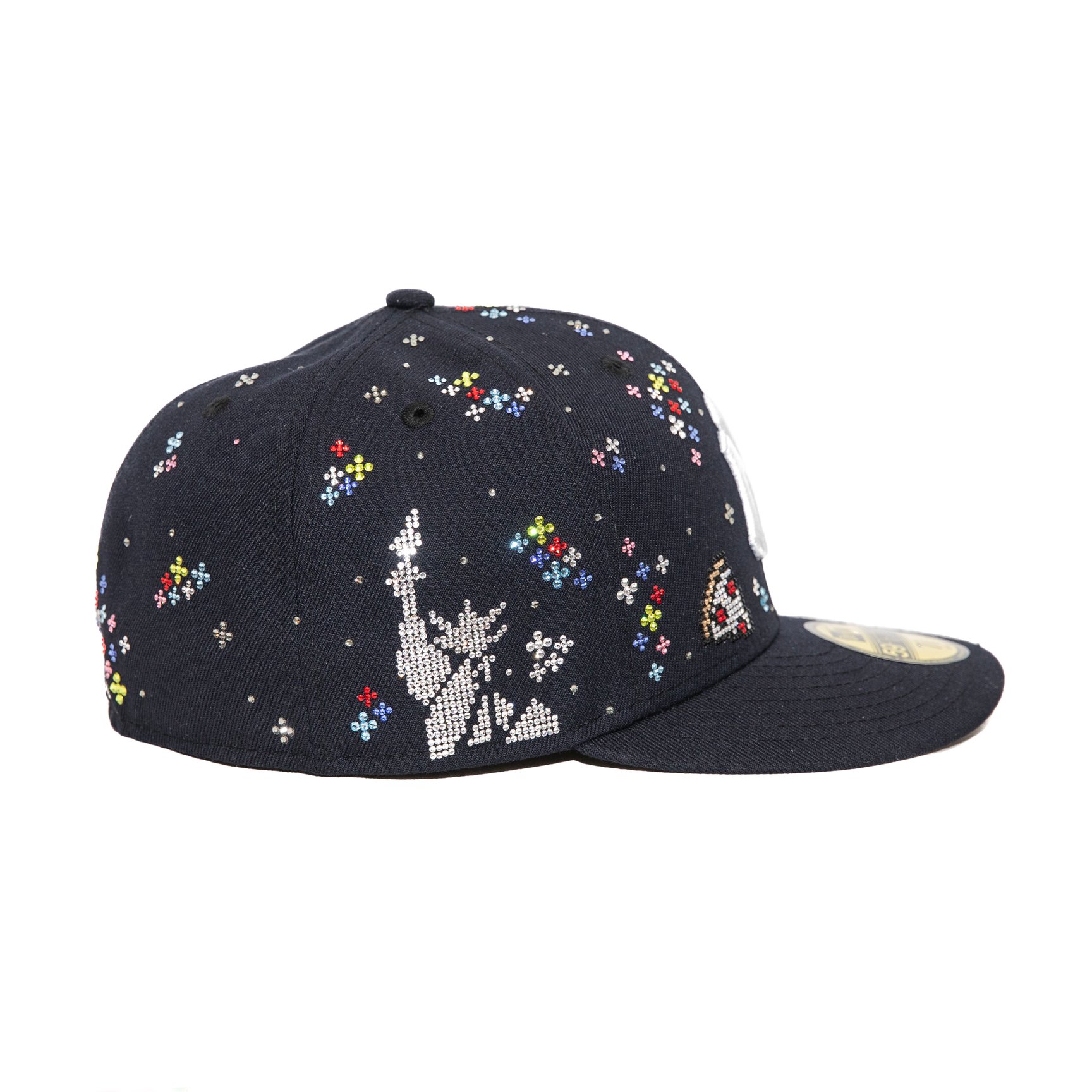 LA発「クチュール」、ジュエリーでアップデートしたニューエラキャップ