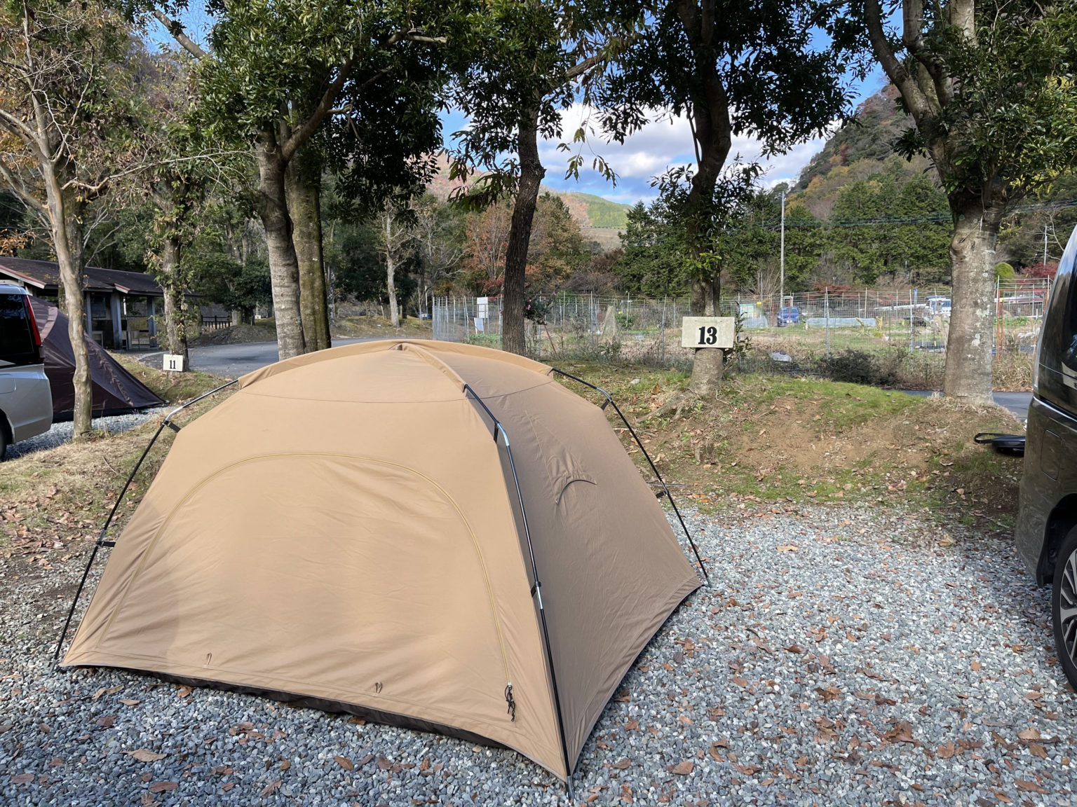 ロゴプリントなしのビジョンピークス「TCルーテント」〜デイキャンプで